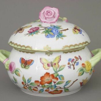 Soup tureen, rose knob - Museum Victoria