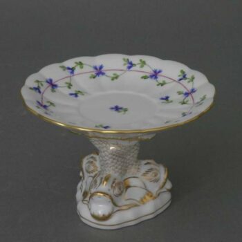 Ornamental Cup - Petit Blue Garland