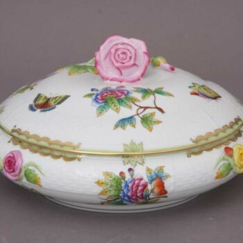 Vegetable dish, twisted knob - Queen Victoria