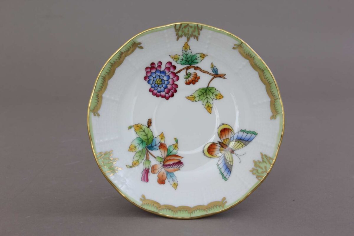 Espresso Cup and Saucer - Queen Victoria - Image 2