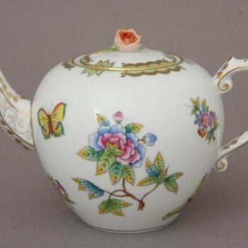 Teapot, rose knob - Queen Victoria