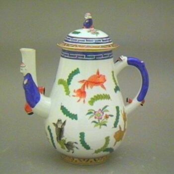 Coffepot, mandarin knob - Chinese Fish