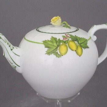 Teapot, rose knob - Fruits of Forest
