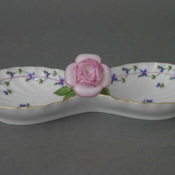 Double fancy dish, with rose