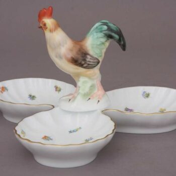 Triple fancy dish, with cockerel