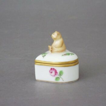 Fancy Box, Bear Knob