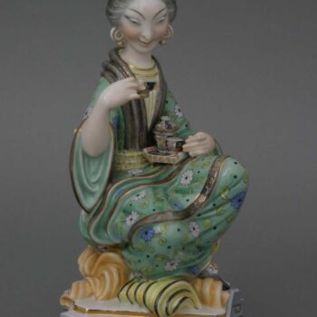Tea Drinking Geisha
