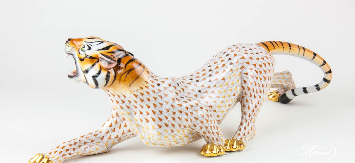Herend-Tiger-Reserve-Animal-Figurine
