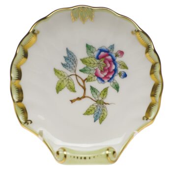 Shell shaped pin tray