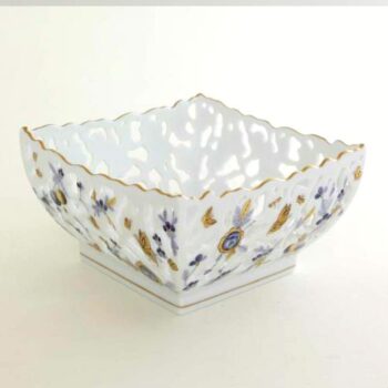 Fancy Dish, Dense VBO Piercing Fancy Dish, Dense VBO Piercing - C7 Blue & Gold Open work bowl - Beautiful decor of your home and perfect Herend gift for any occacion. Comes with gift box and free shipping Fancy Dish, Dense VBO Piercing - C7 Blue & Gold Open work bowl - Beautiful decor of your home and perfect Herend gift for any occacion. Comes with gift box and free shipping