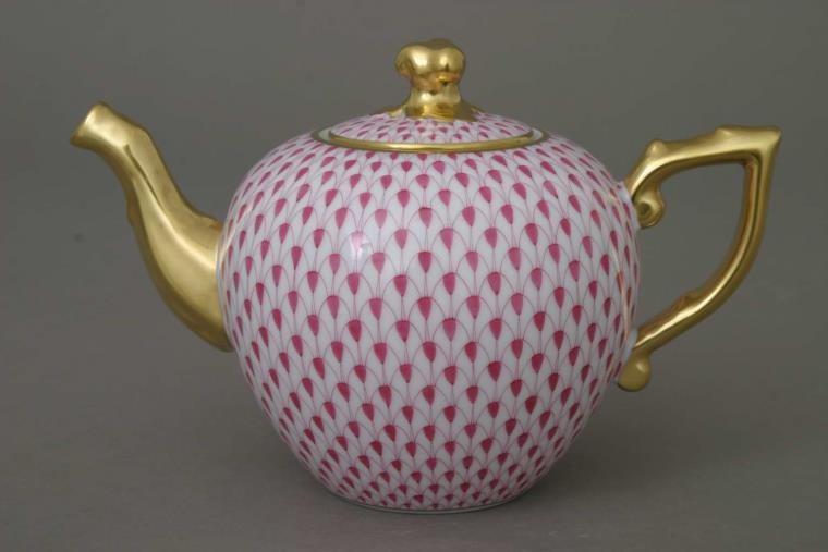 Herend Teapot, Twisted Knob - Fishnet Colors