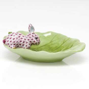 Herend Bunny on Cabbage Leaf Dish Raspberry Pink Fishnet