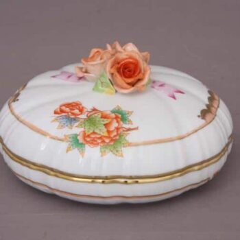 06026-0-09 AVBO-X1 Bonbonniere, Rose Knob - AVBO-X1 6.7 inch diameter bonbonniere with hand-painted with unique Herend Porcelain's modified version of Queen Victoria.