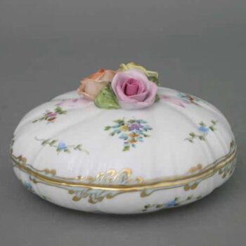 06026-0-09 FANNIE-X1 Bonbonniere, Rose Knob - Fannie 6.7 inch diameter bonbonniere with hand-painted with unique Herend decor named after a girl Fannie. Decorated with small happy flowers.