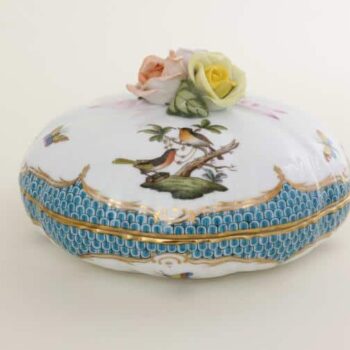 Bonbonniere, Rose Knob - Rothschild Turquoise Fishnet 6.7 inch diameter fine china  bonbonniere with hand-painted with unique Herend Porcelain Rothschild with Turquoise Fish Scale edge. 06026-0-09 RO-ETQ